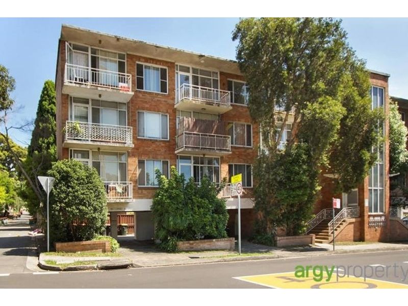 1 bedrooms Apartment / Unit / Flat in 15/69 Gladstone Street KOGARAH NSW, 2217