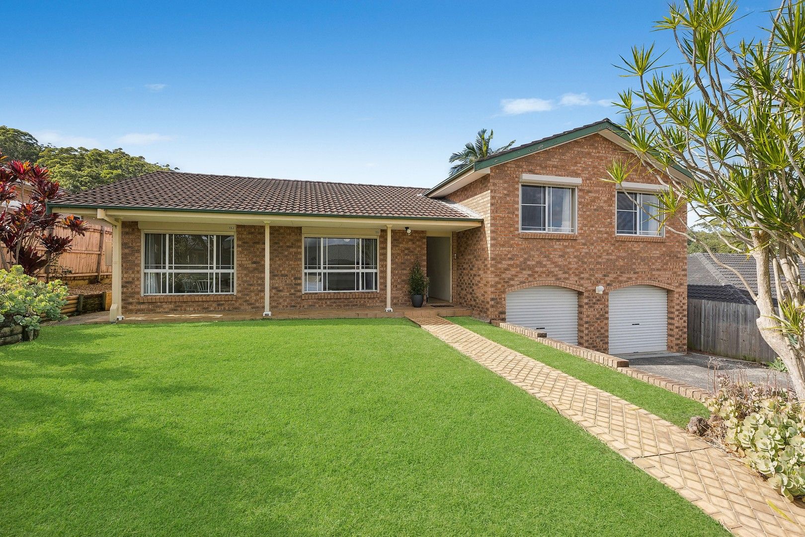 4 bedrooms House in 44 Highland Road GREEN POINT NSW, 2251