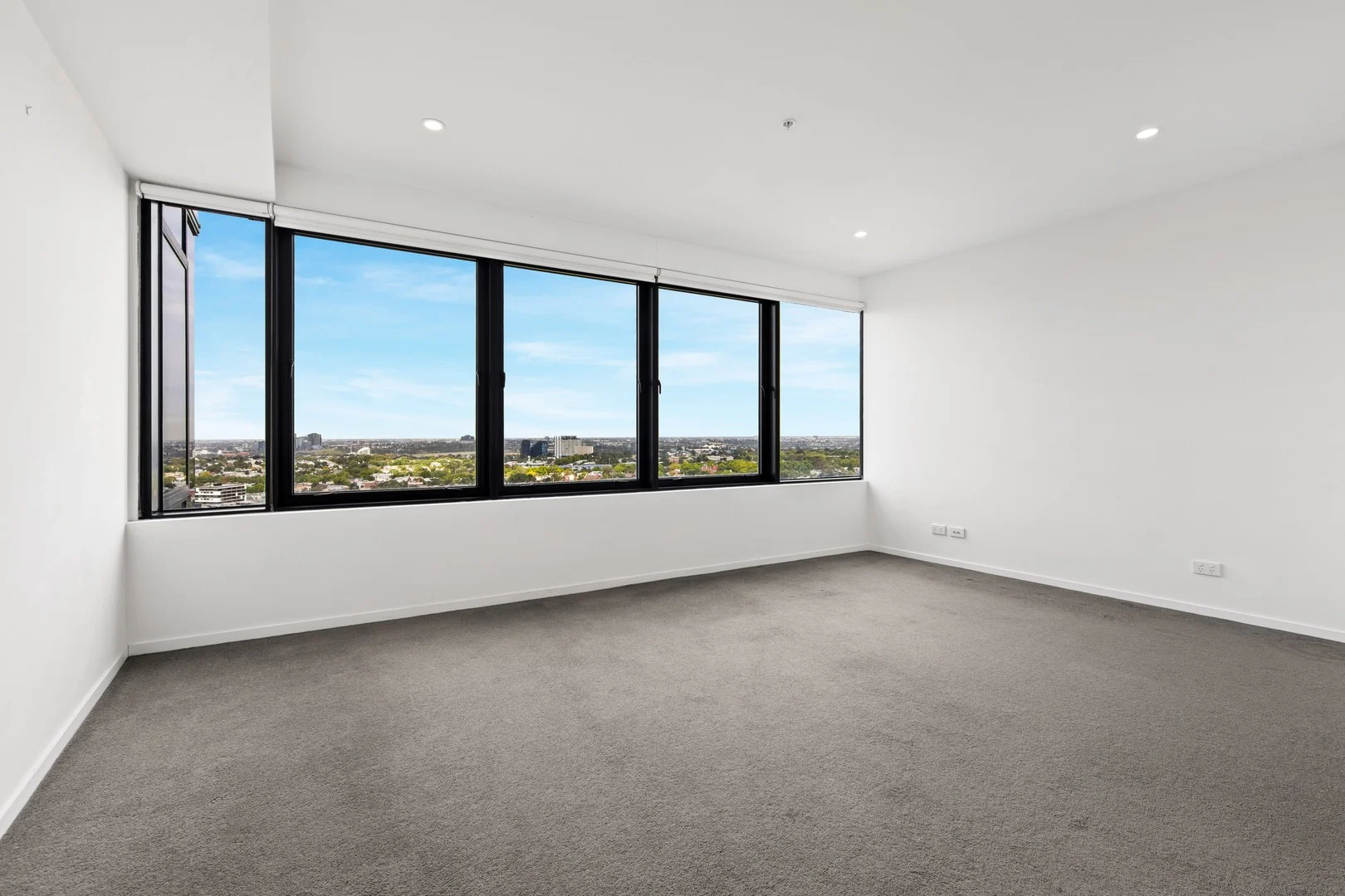 2219/18 Mt Alexander Road, Travancore VIC 3032