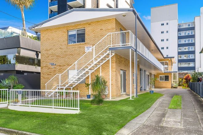 Picture of 5/43 Eden Avenue, RAINBOW BAY QLD 4225