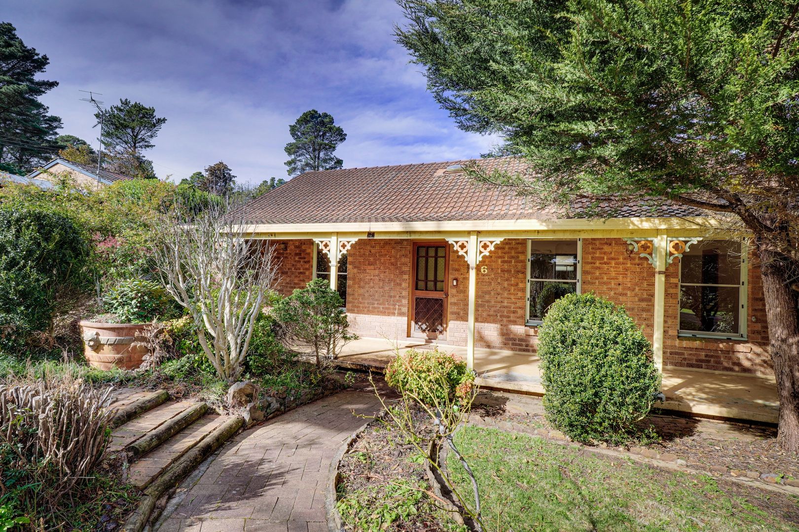 6 Bellevue Crescent, Medlow Bath Property History & Address Research
