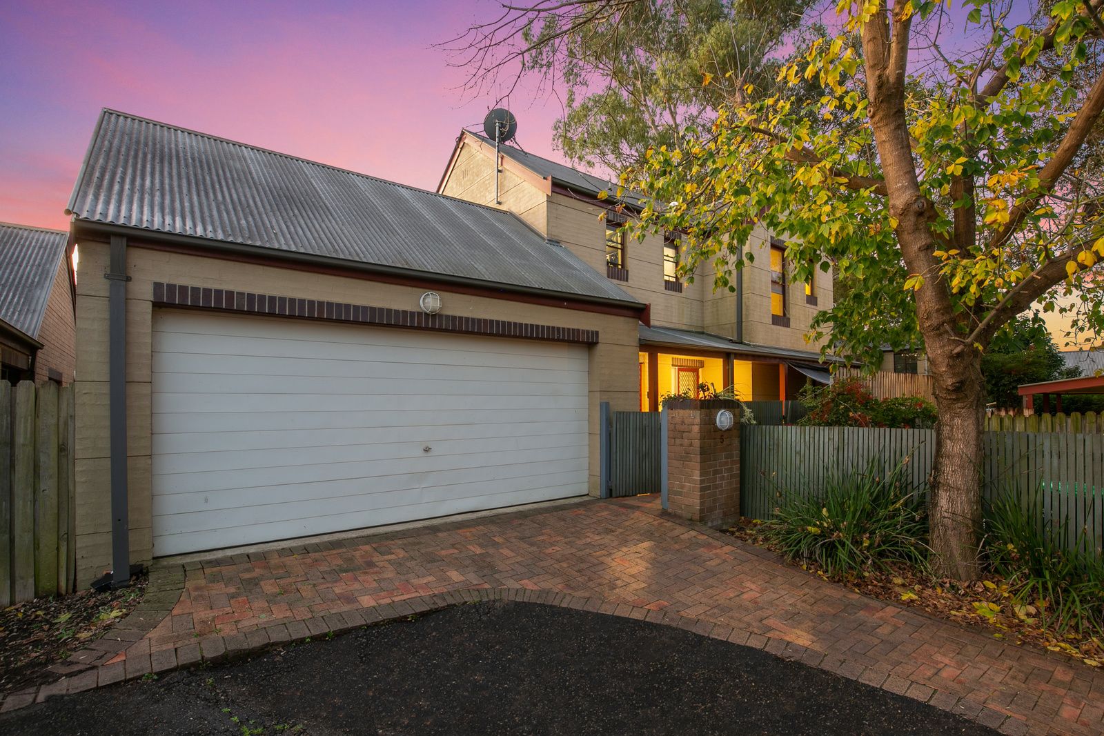 5/19 Troopers Mews, Holsworthy NSW 2173, Image 0