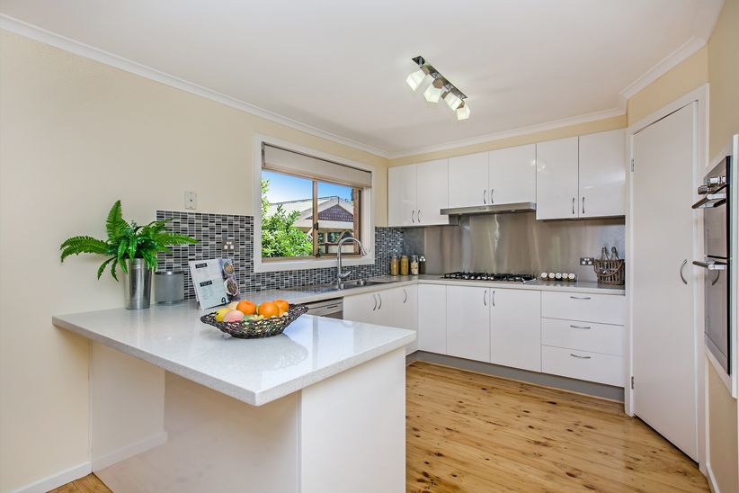 7 Hinkler Drive, Mill Park VIC 3082, Image 1