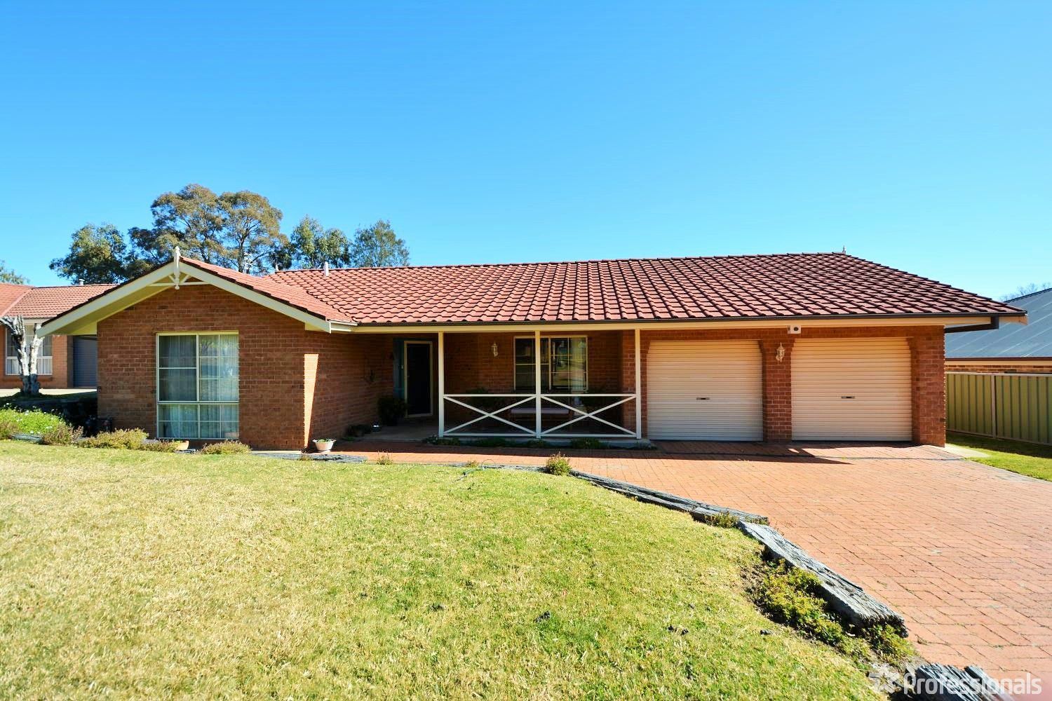 16 Casuarina Street, Lithgow NSW 2790, Image 1