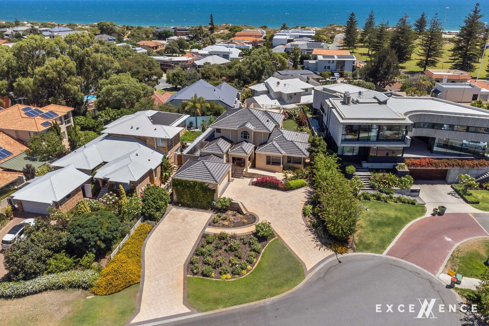 15 Truro Place, City Beach WA 6015, Image 2