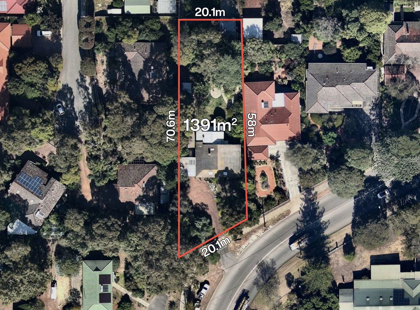 3 bedrooms House in 15 Kalamunda Road KALAMUNDA WA, 6076