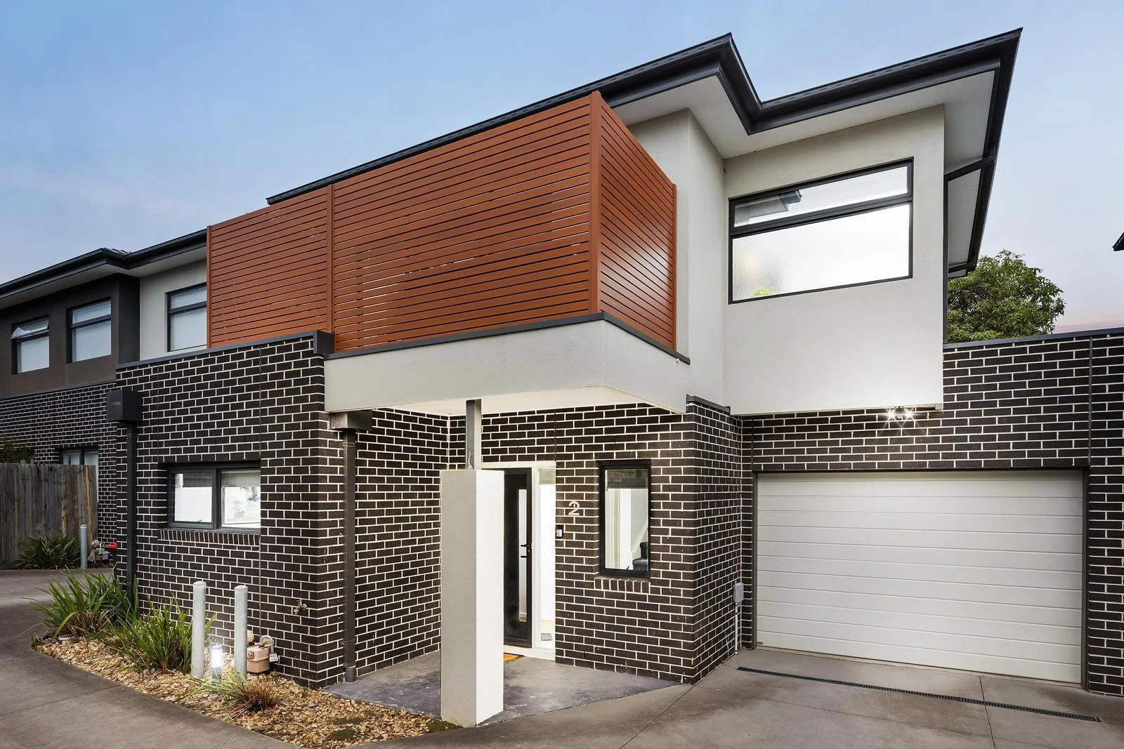 2/39 McEwan Road, Heidelberg Heights VIC 3081