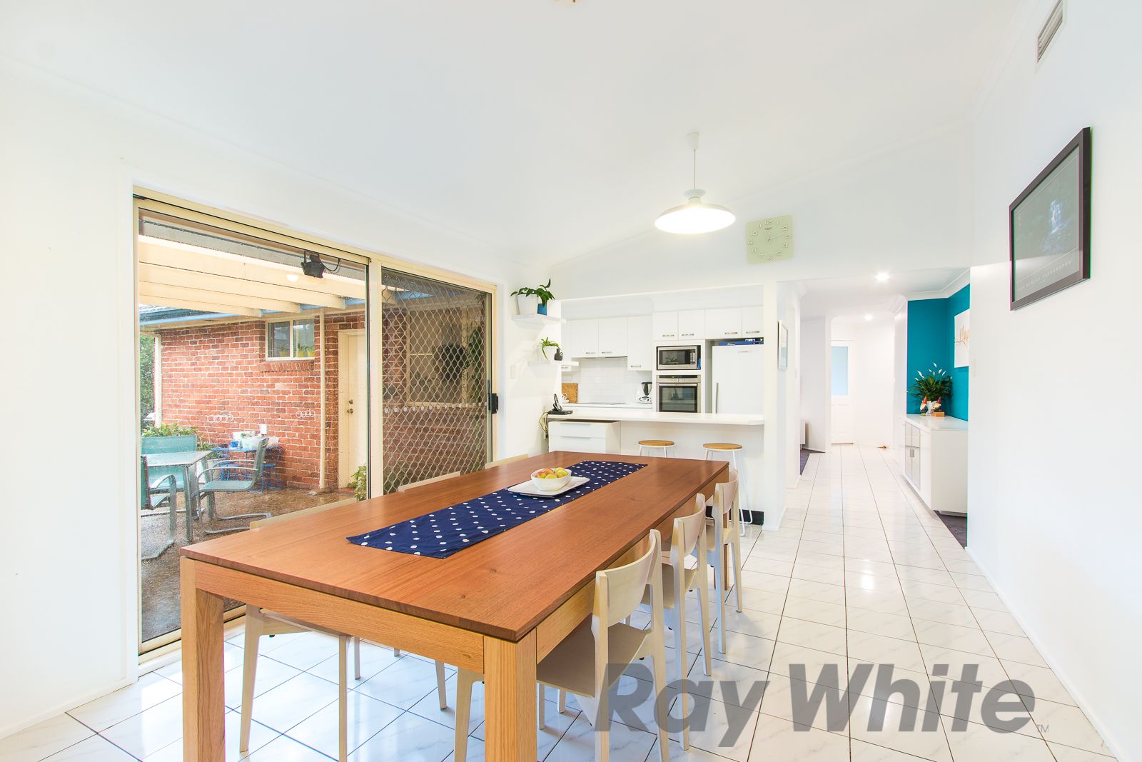 33 Ulverston Way, Lakelands NSW 2282, Image 2