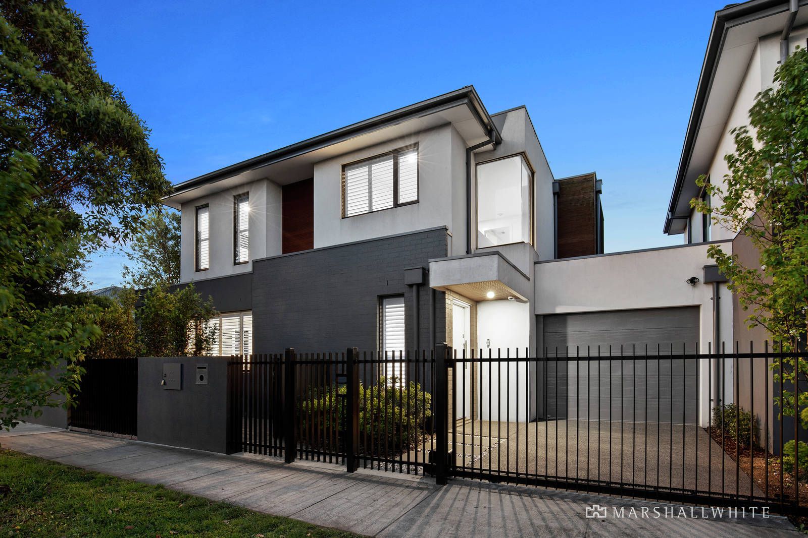 3 bedrooms Townhouse in 19a Patterson Road BENTLEIGH VIC, 3204