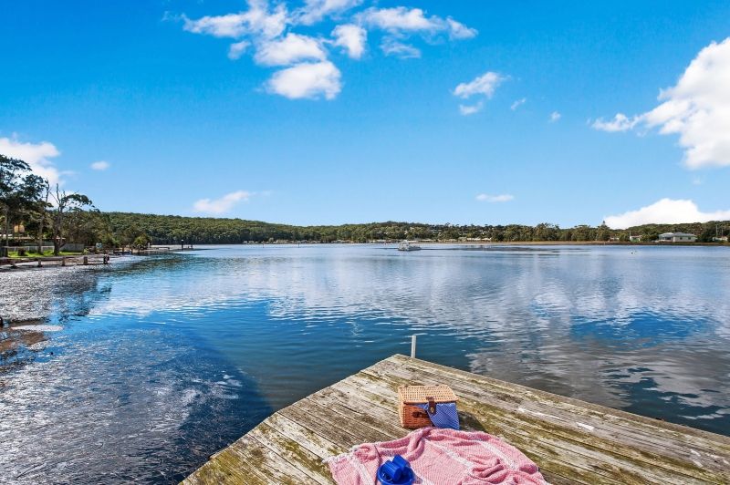 Property Report for 35 Balmoral Road, Burrill Lake NSW 2539