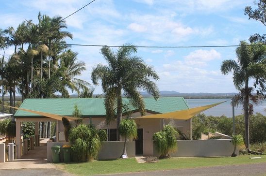 2 bedrooms House in 136 Palm Beach Road RUSSELL ISLAND QLD, 4184