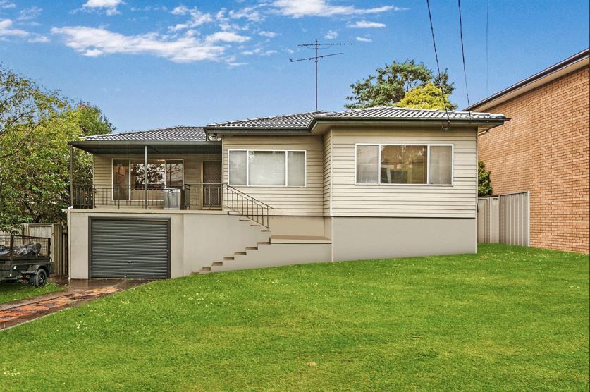 29 Queensbury Road, Padstow Heights NSW 2211, Image 0