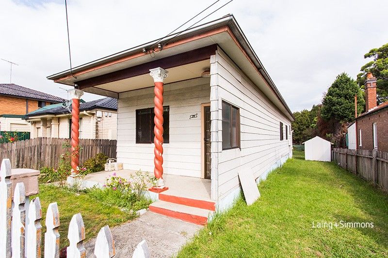 2 bedrooms House in 114 The Trongate GRANVILLE NSW, 2142