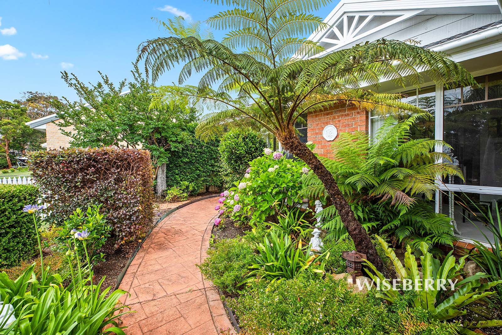 4 Applegum Place, Woongarrah NSW 2259, Image 1