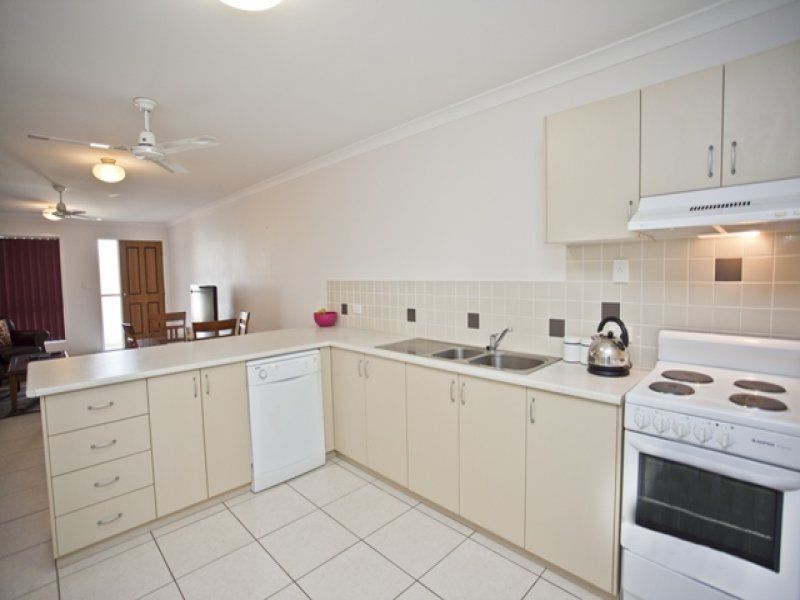 107 Zeller Street, Chinchilla QLD 4413, Image 2