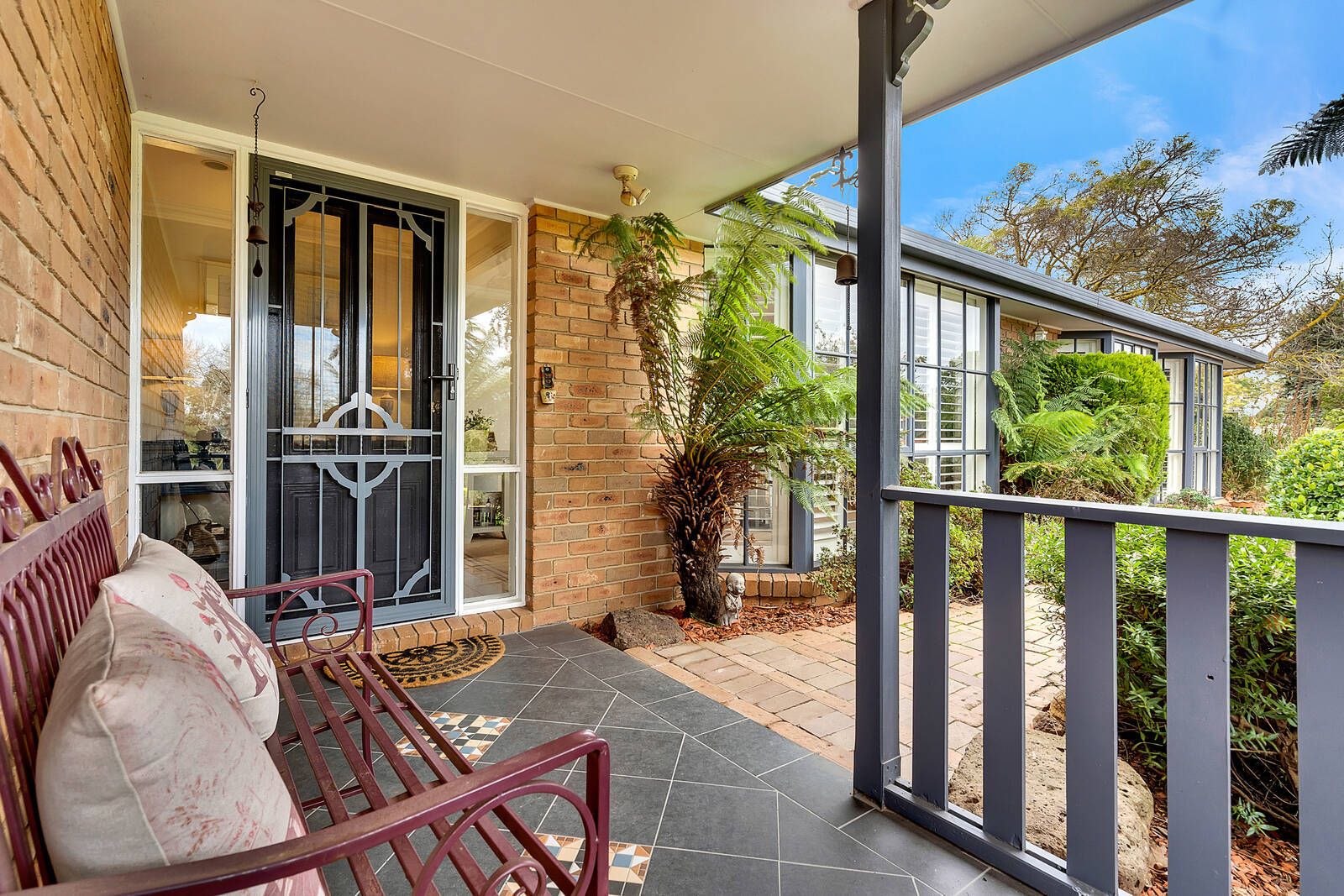 2 Robb Drive, Romsey VIC 3434, Image 2