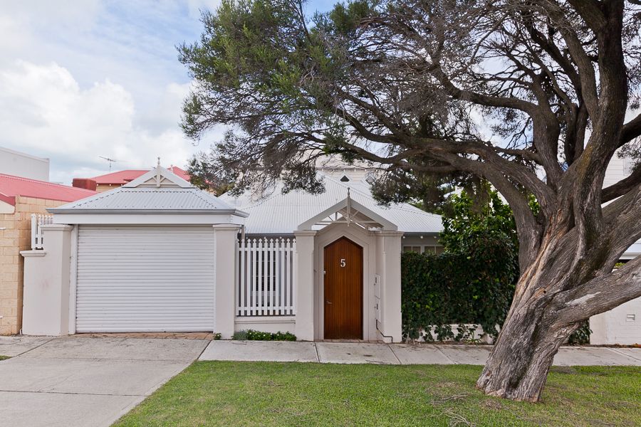 3 bedrooms House in 5 Margaret Street COTTESLOE WA, 6011