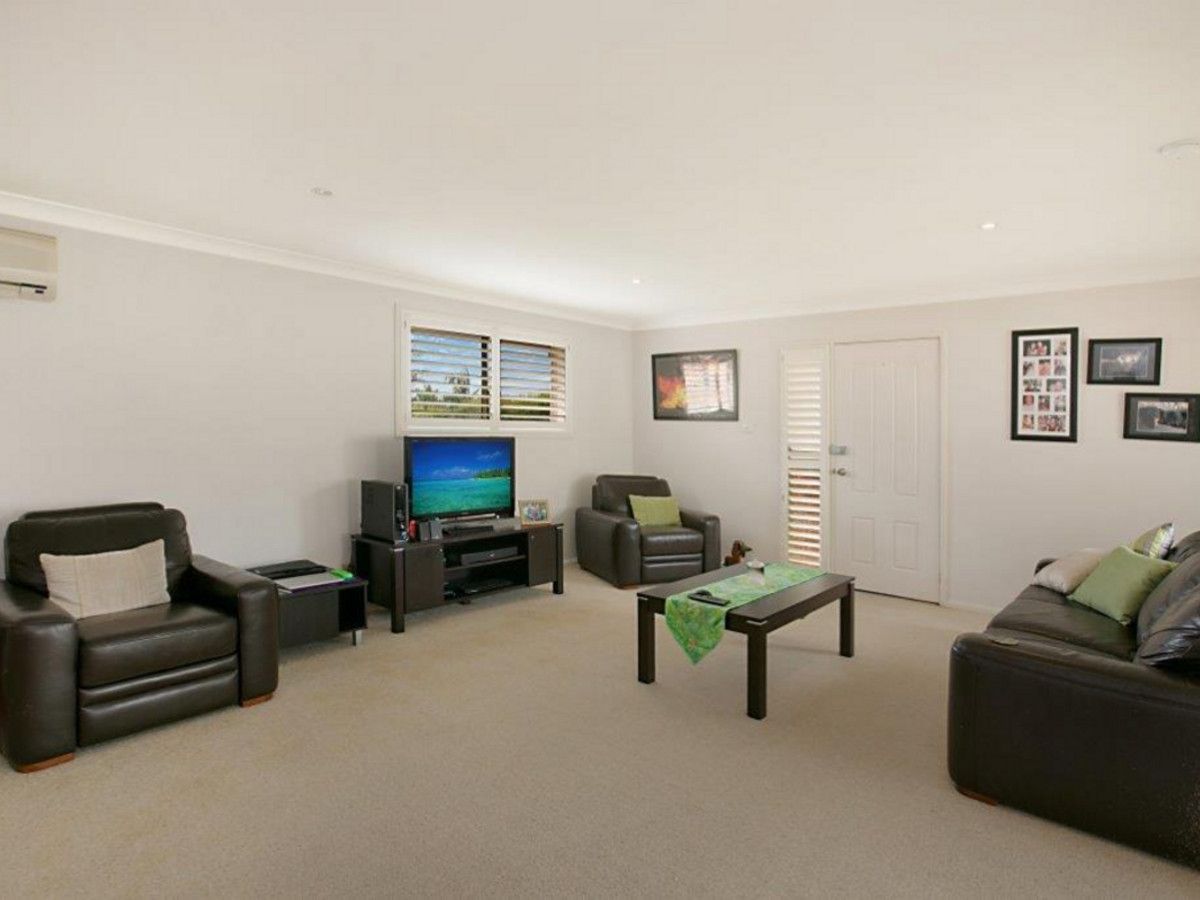 4/21 Alfred Street, Glendale NSW 2285, Image 2