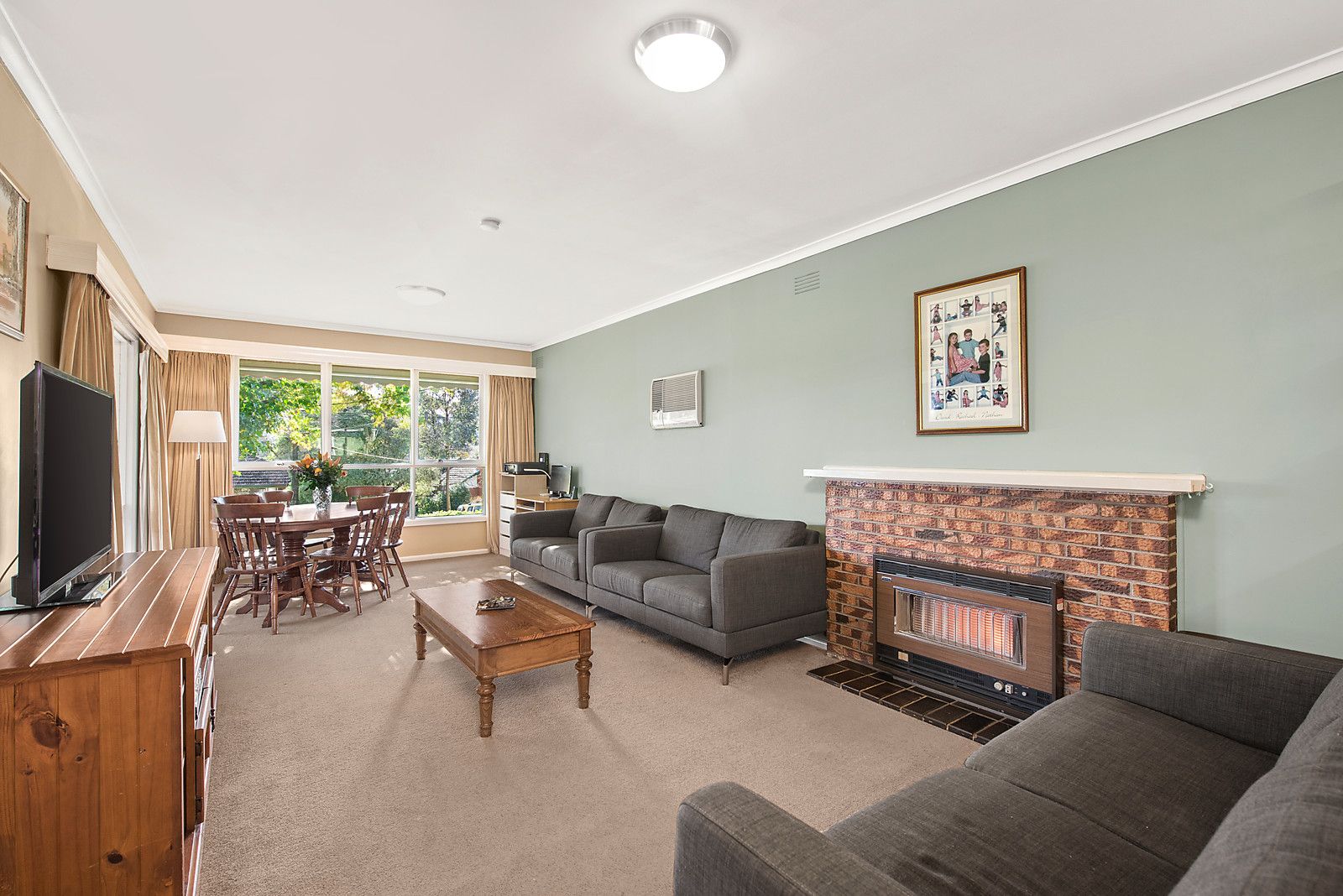 6 Shrewsbury Road, Nunawading VIC 3131, Image 2