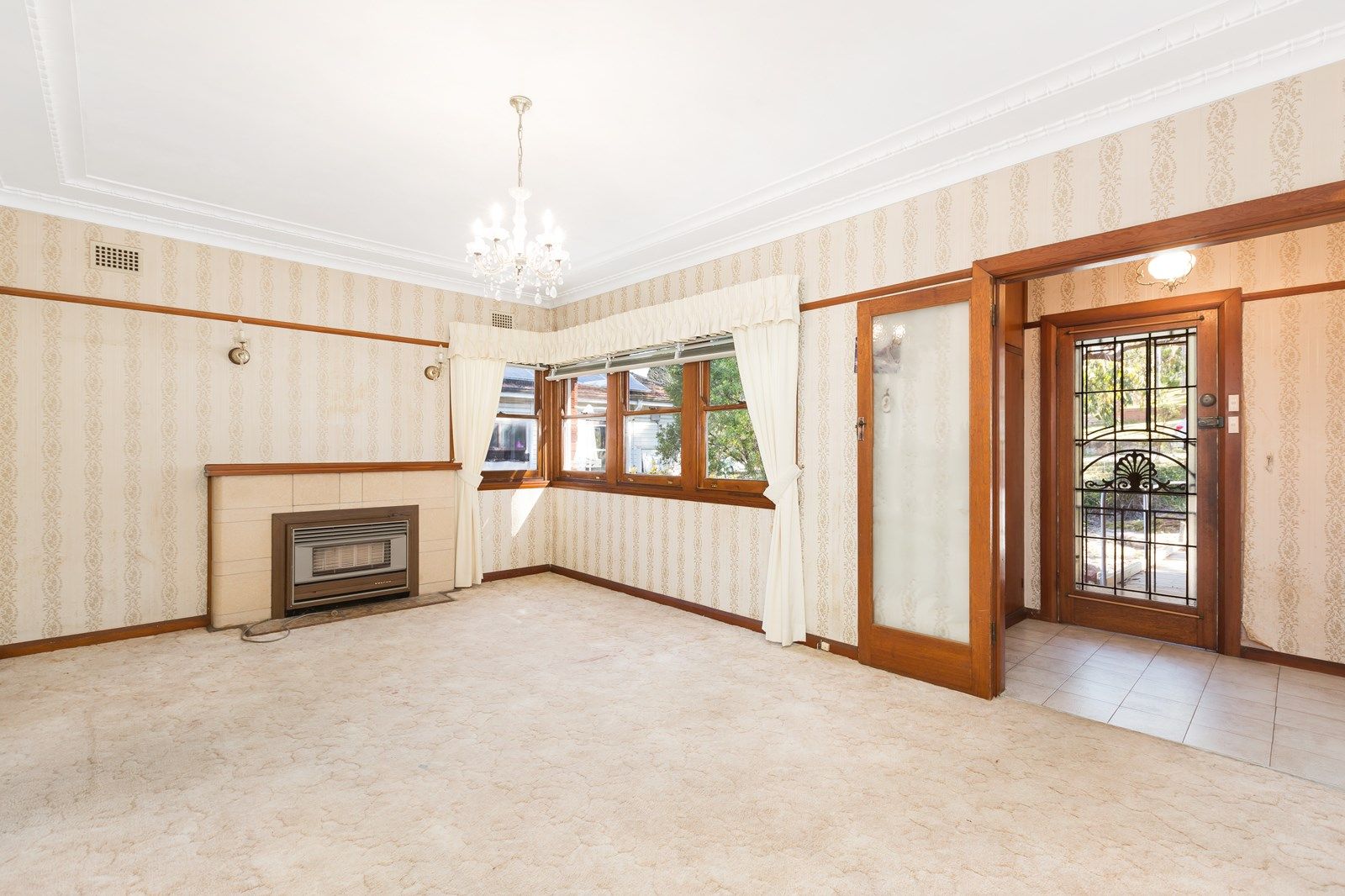 14 Winifred Avenue, Caringbah NSW 2229, Image 1