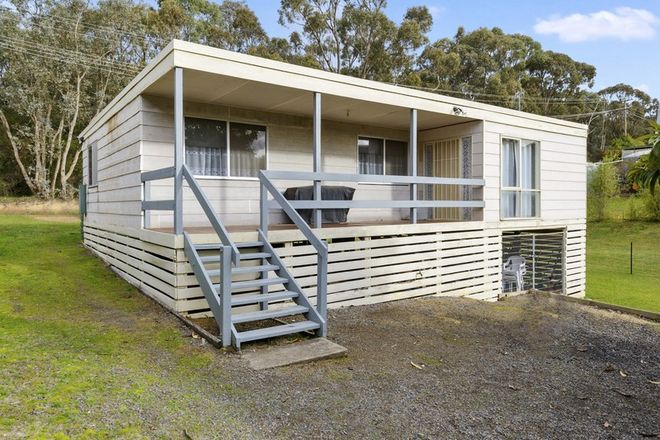 Picture of 2576 Mansfield-Woods Point Road, HOWQUA INLET VIC 3723