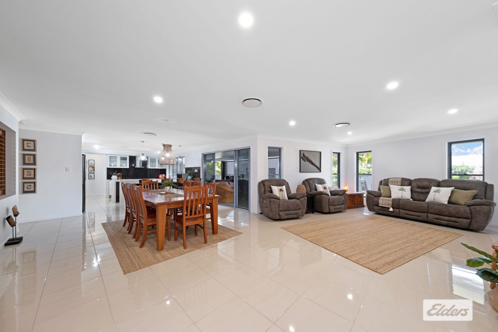 26 Red Emperor Way, Lammermoor QLD 4703, Image 2