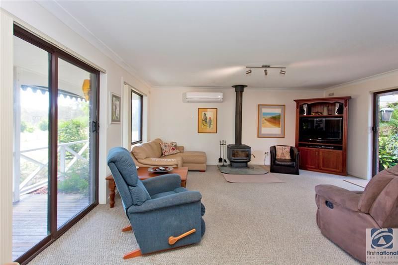 24 Traton Street, Wahgunyah VIC 3687, Image 2