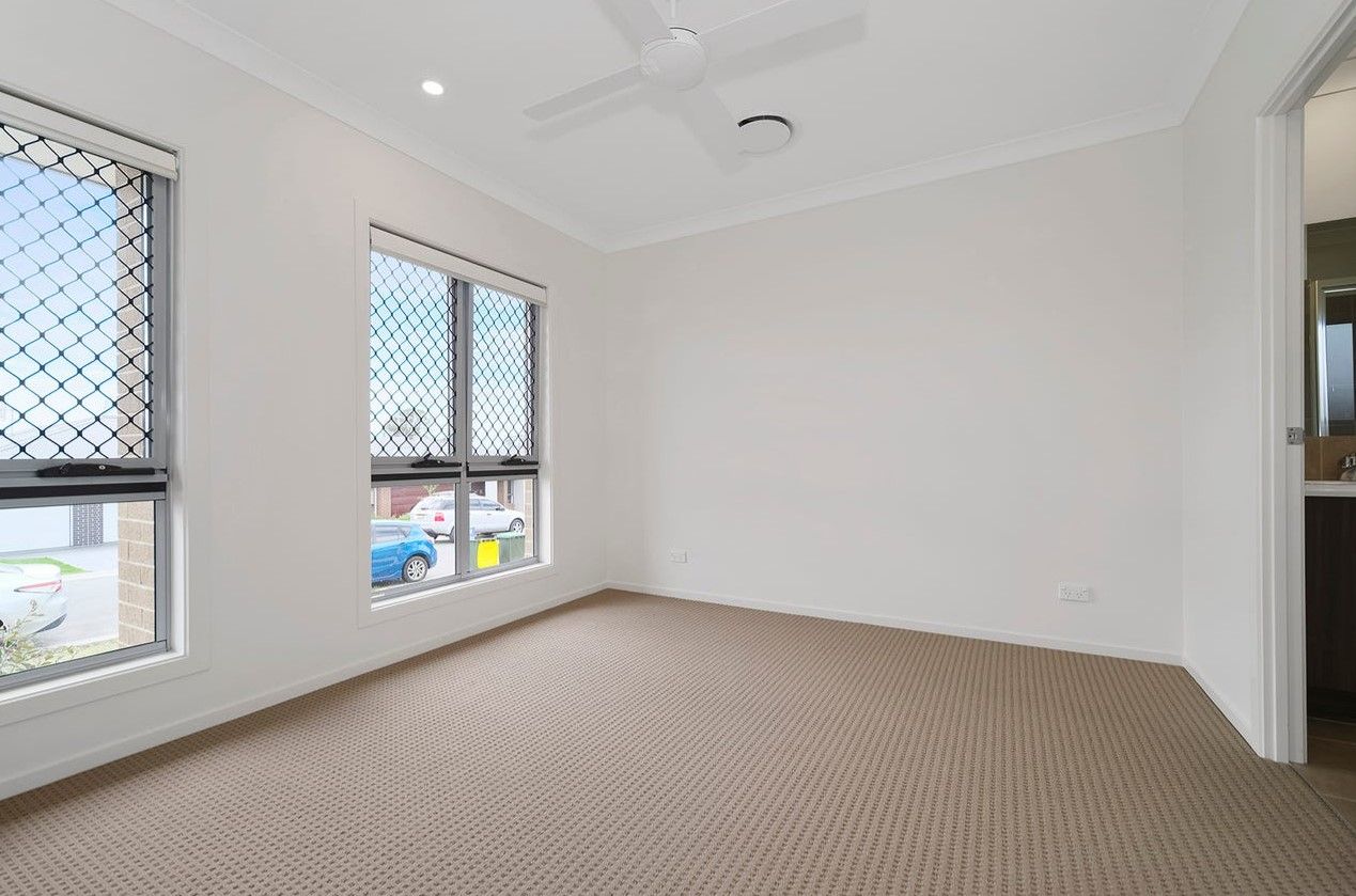 22 Biyung Street, Fletcher NSW 2287, Image 2