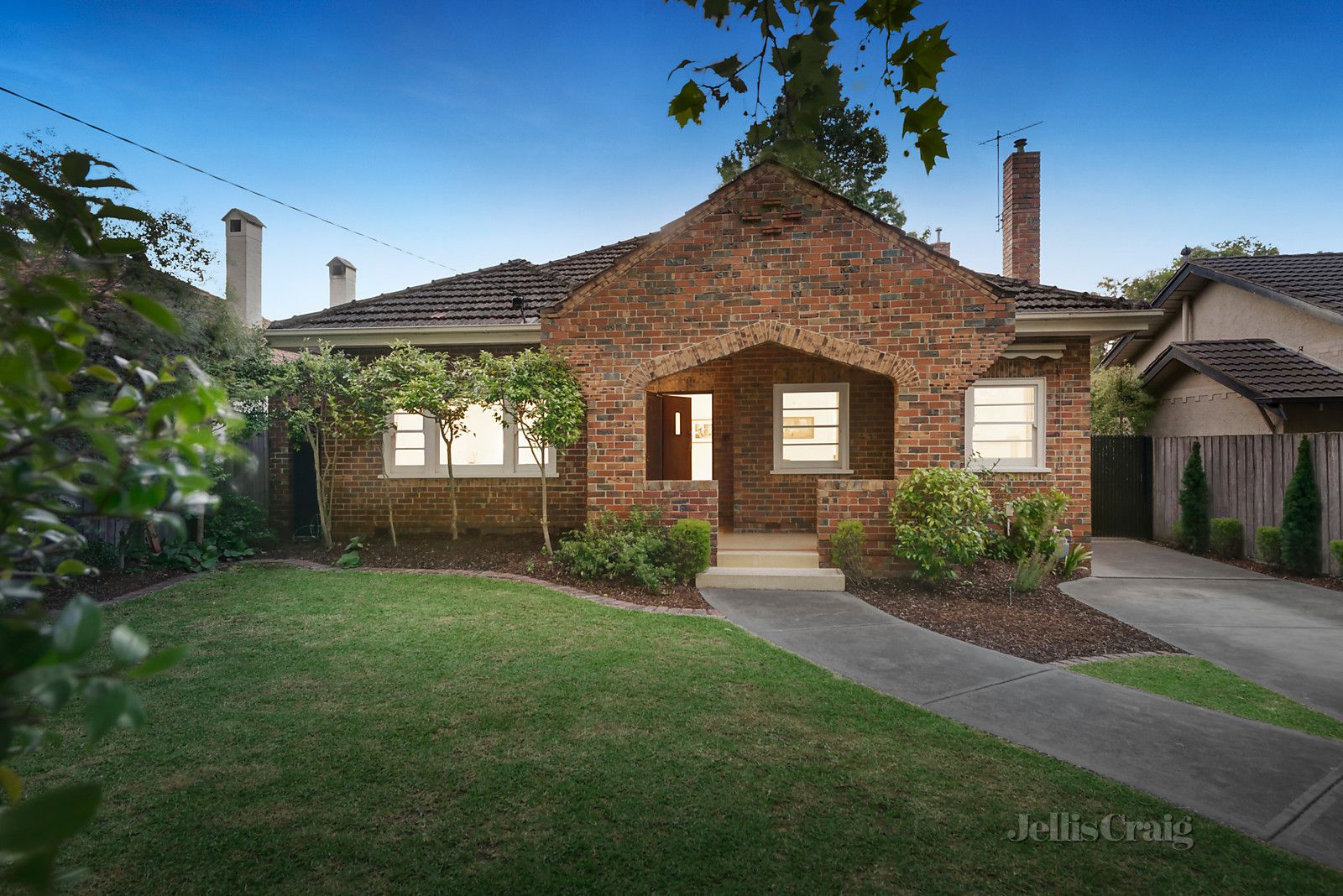 41 Karma Avenue, Malvern East Property History & Address Research
