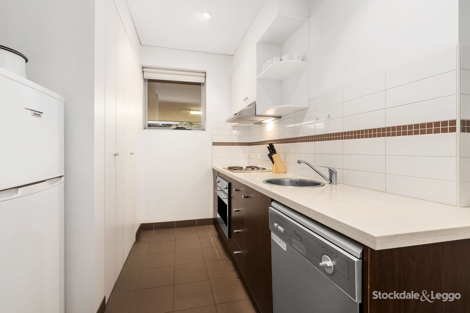 10/210 Normanby Road, Notting Hill VIC 3168, Image 2