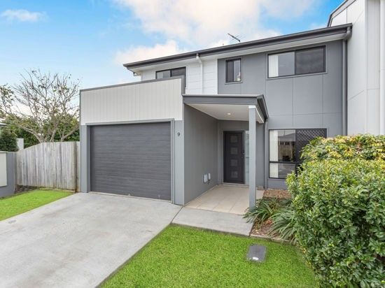 3 bedrooms Townhouse in 9/1 Emerald Place BRIDGEMAN DOWNS QLD, 4035