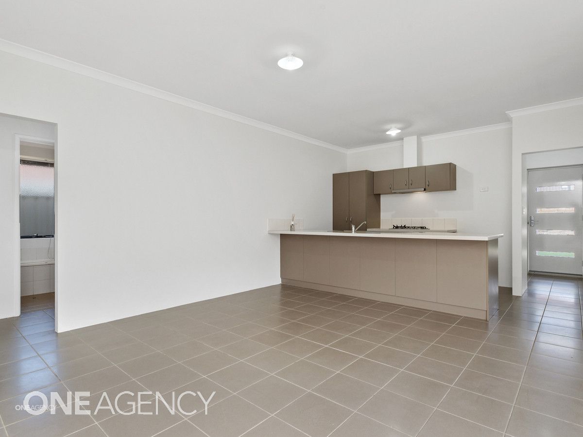 62a Amherst Road, Canning Vale WA 6155, Image 2