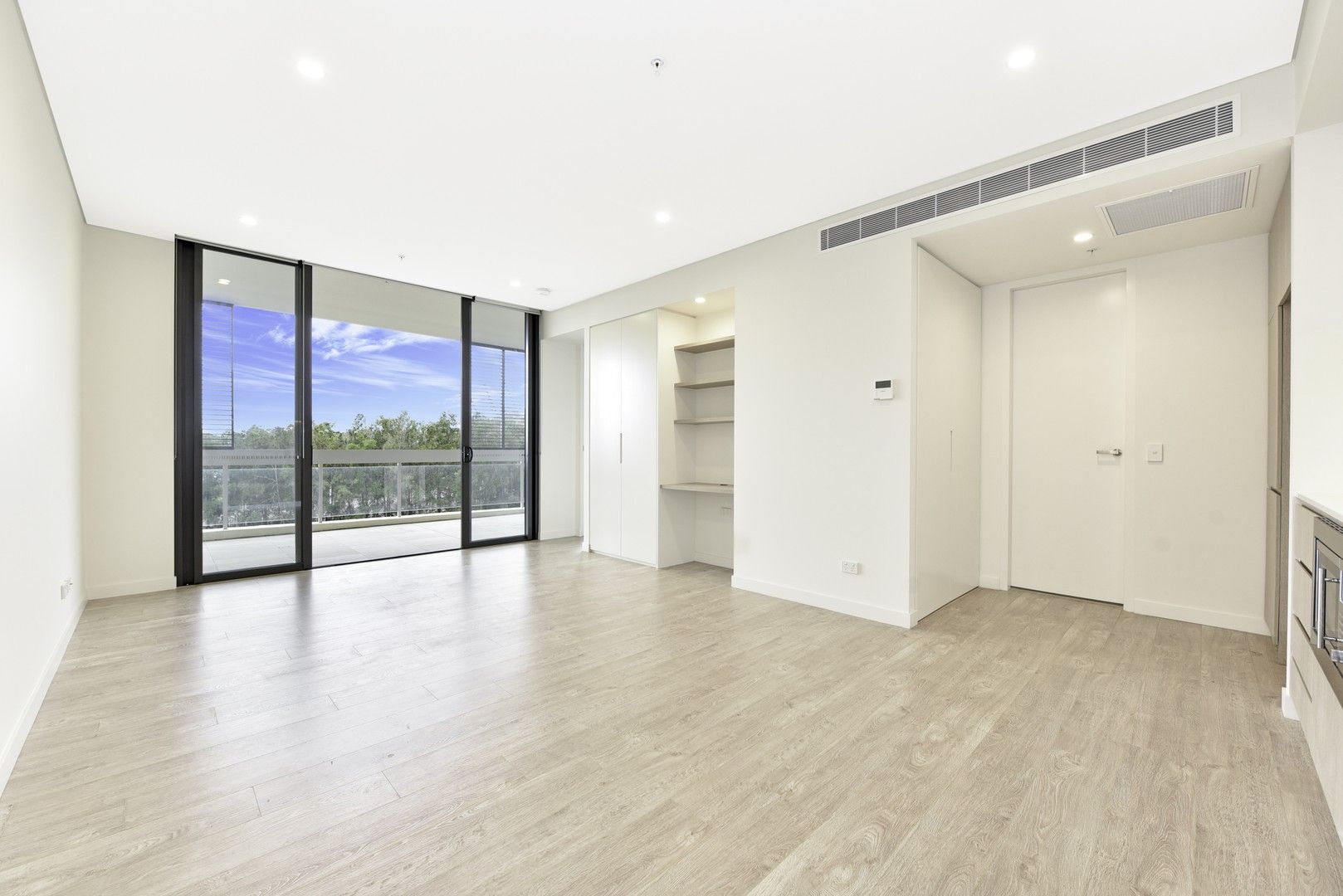 1 bedrooms Apartment / Unit / Flat in 319/1 Kingfisher Street LIDCOMBE NSW, 2141
