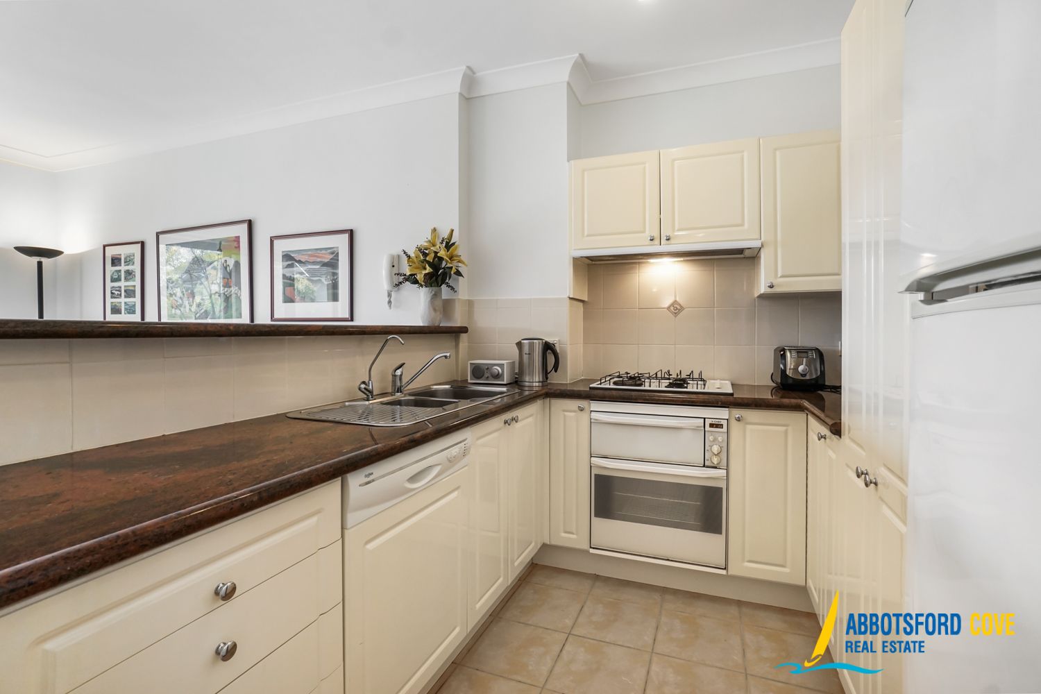 9/3a Blackwall Point Road, Abbotsford NSW 2046, Image 2