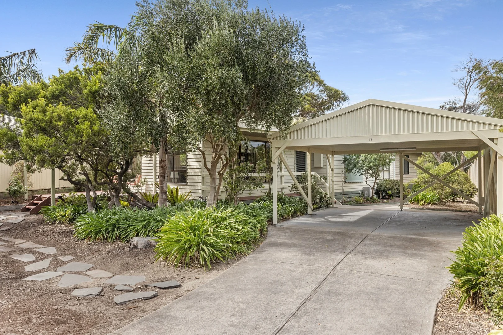 17 Trentham Street, Blairgowrie VIC 3942