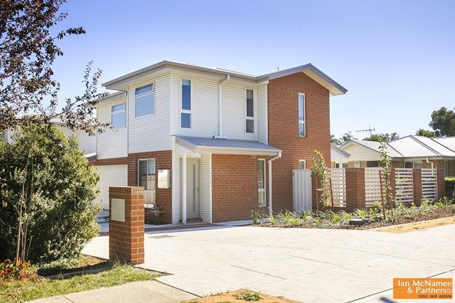 Picture of 11 Bungendore Road, QUEANBEYAN EAST NSW 2620