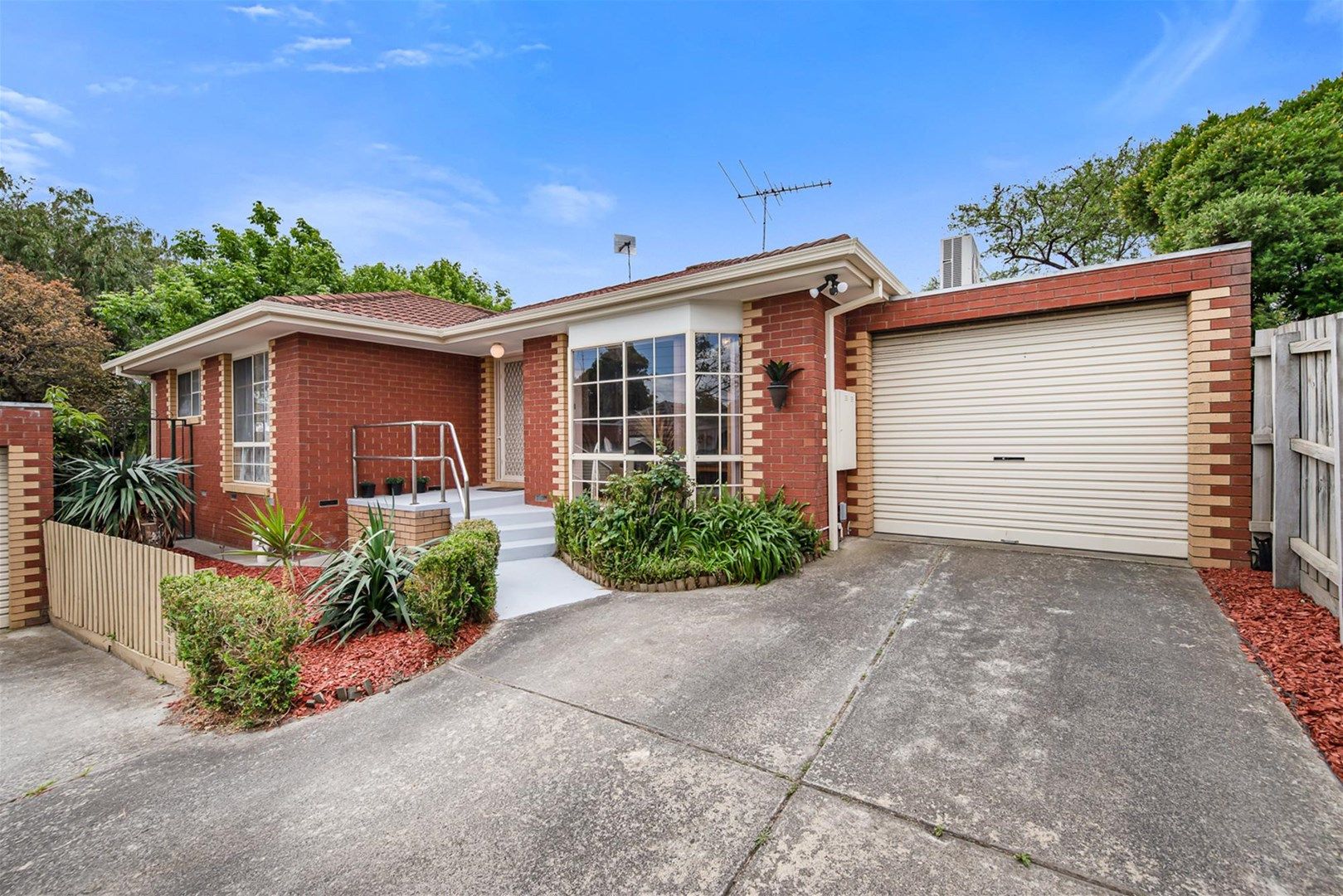 2/1 Timmings Street, Chadstone VIC 3148, Image 0