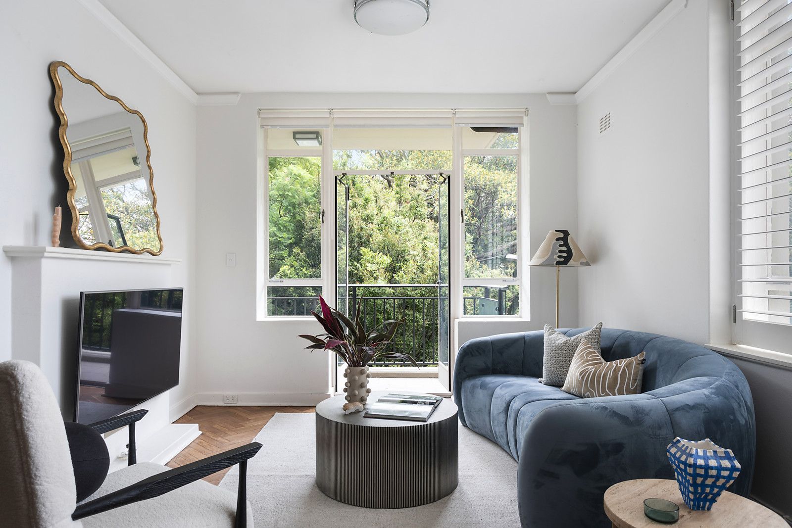 3 bedrooms Apartment / Unit / Flat in 302/109 Darling Point Rd DARLING POINT NSW, 2027