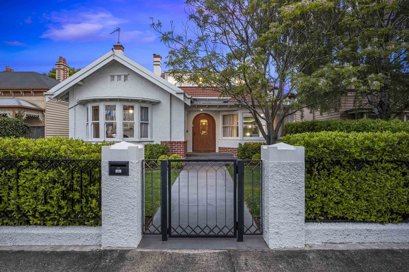 5 bedrooms House in 12 Raglan Street North BALLARAT CENTRAL VIC, 3350