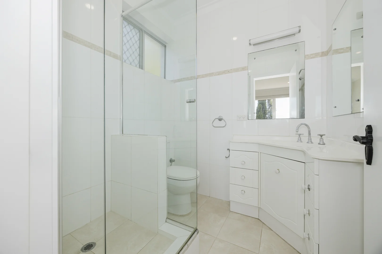 Additional image 4 of 1 Yule Street, City Beach WA 6015