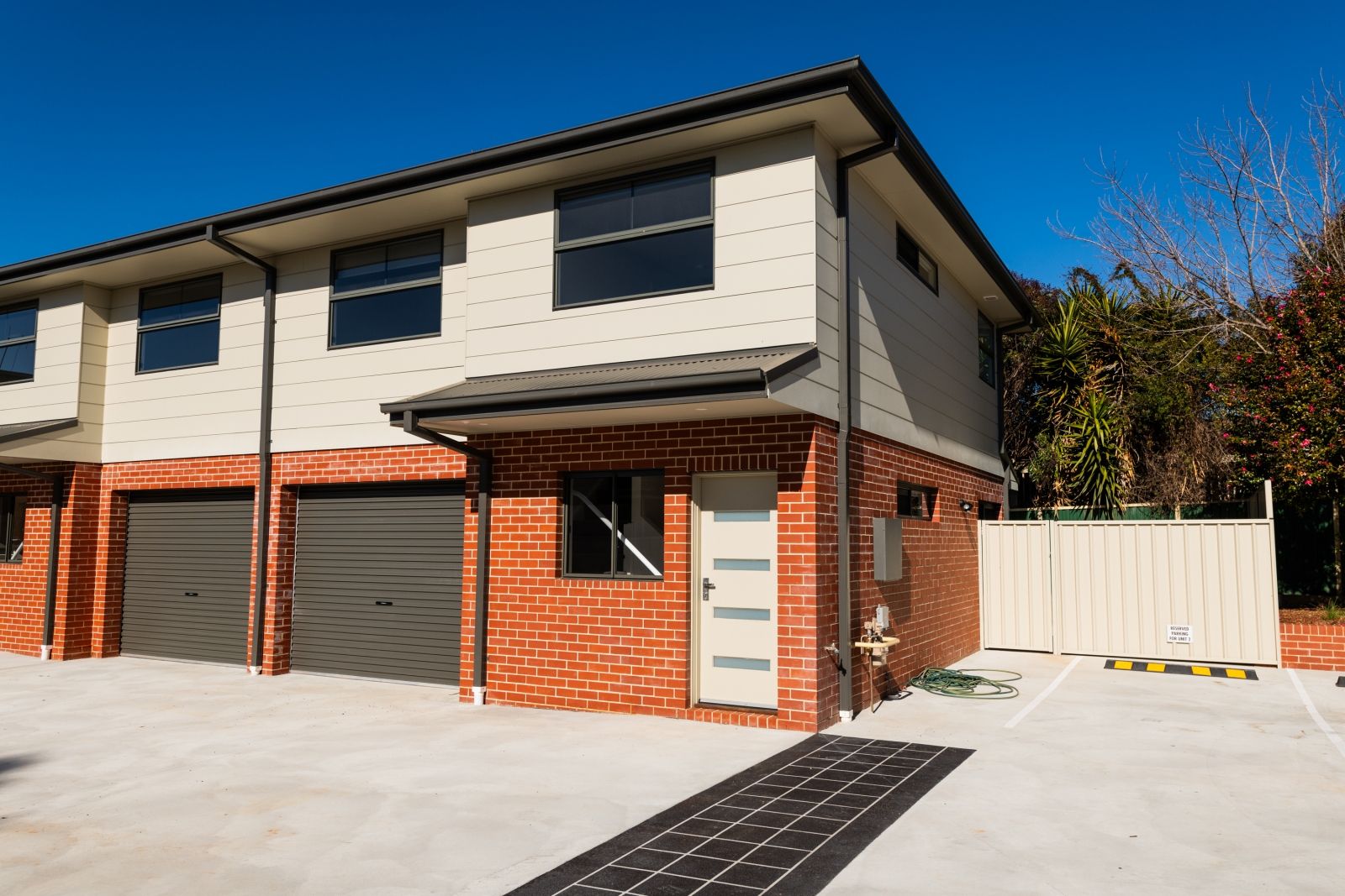 2 bedrooms Townhouse in 2/30 Broughton Place, Queanbeyan QUEANBEYAN NSW, 2620