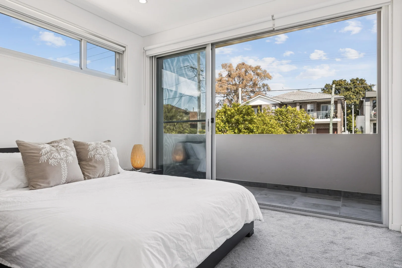 Revesby Heights photo 6