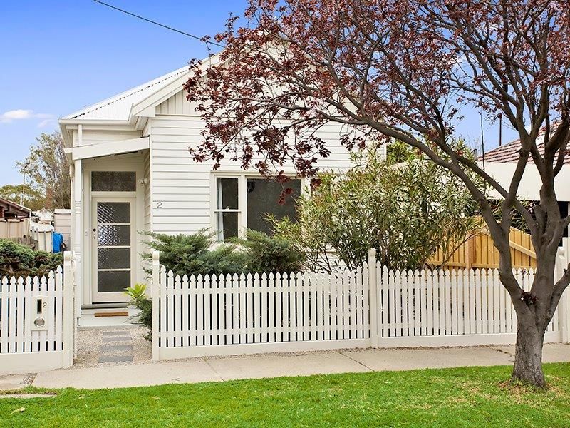 2 bedrooms House in 2 Irving Street NEWPORT VIC, 3015