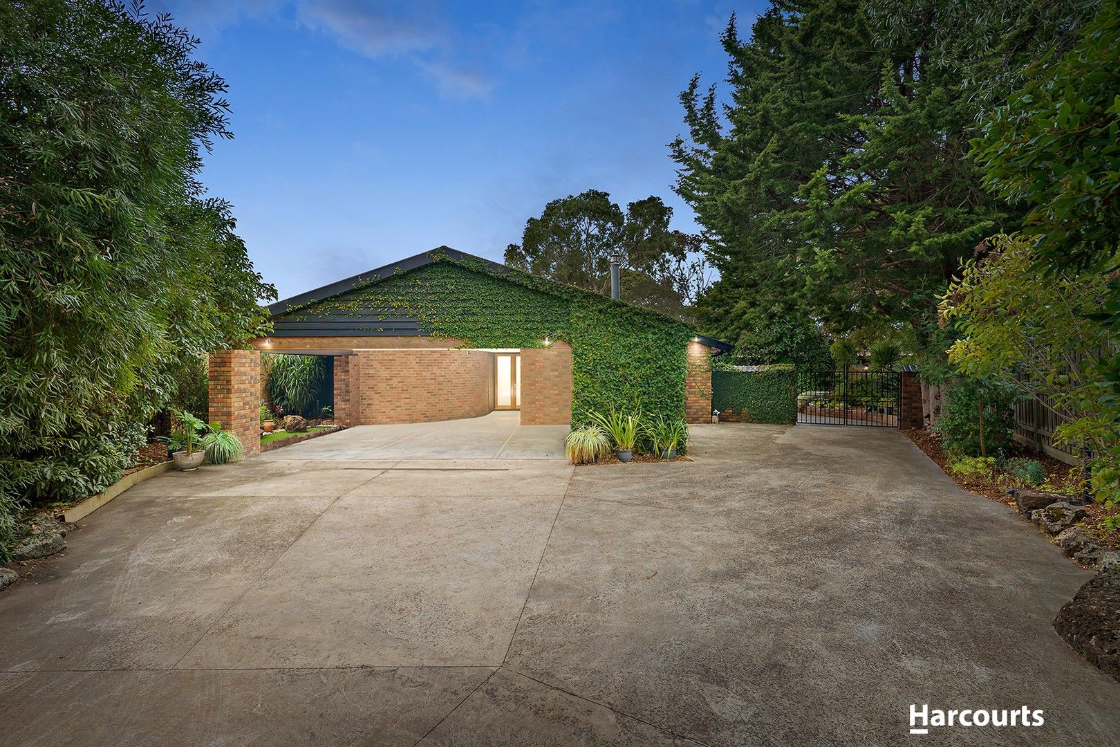 6 Harrow Gardens, Wantirna VIC 3152, Image 0