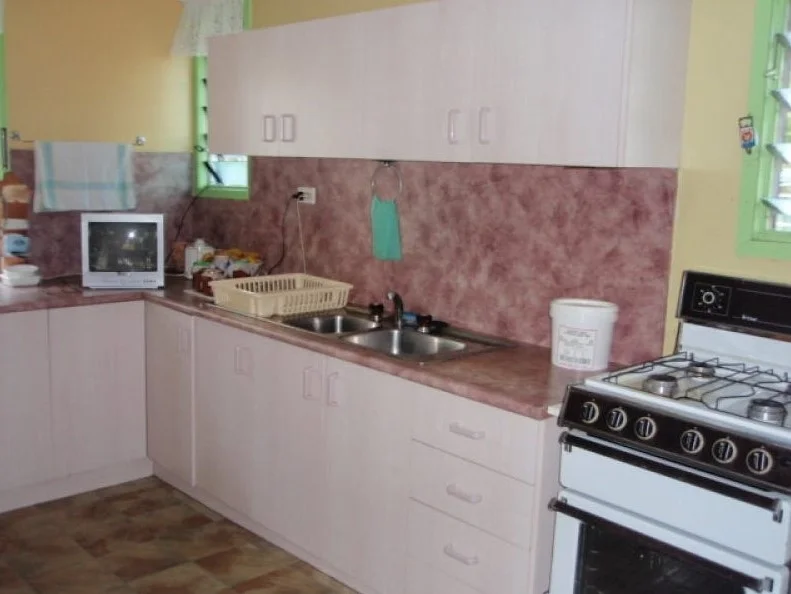 Additional image 2 of 21 Patrick Street, Allenstown QLD 4700