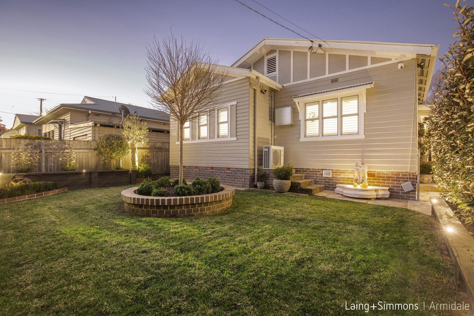 101 Donnelly Street, Armidale NSW 2350 Domain