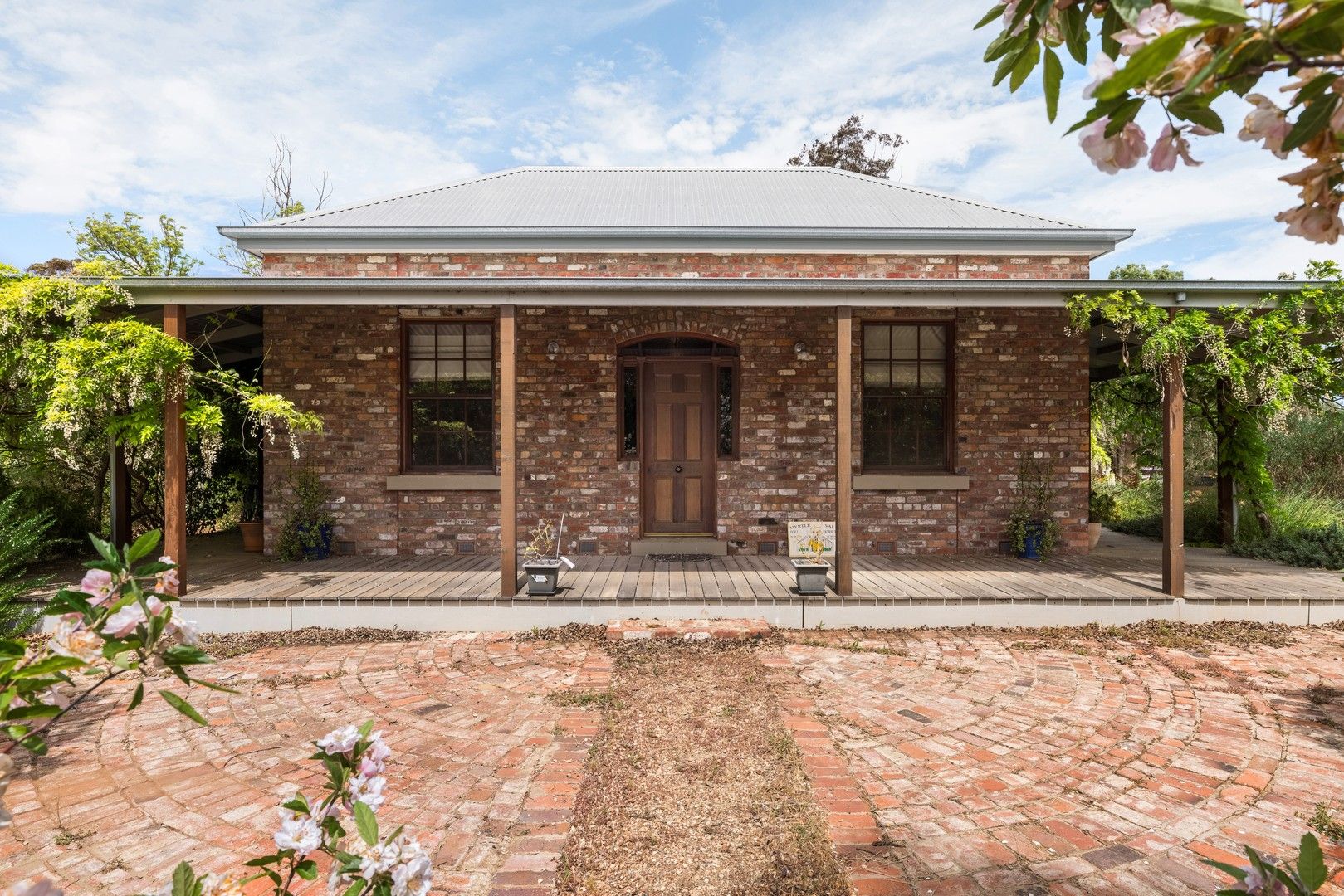 4 bedrooms Acreage / Semi-Rural in 56 Kerlin Lane ROCHESTER VIC, 3561