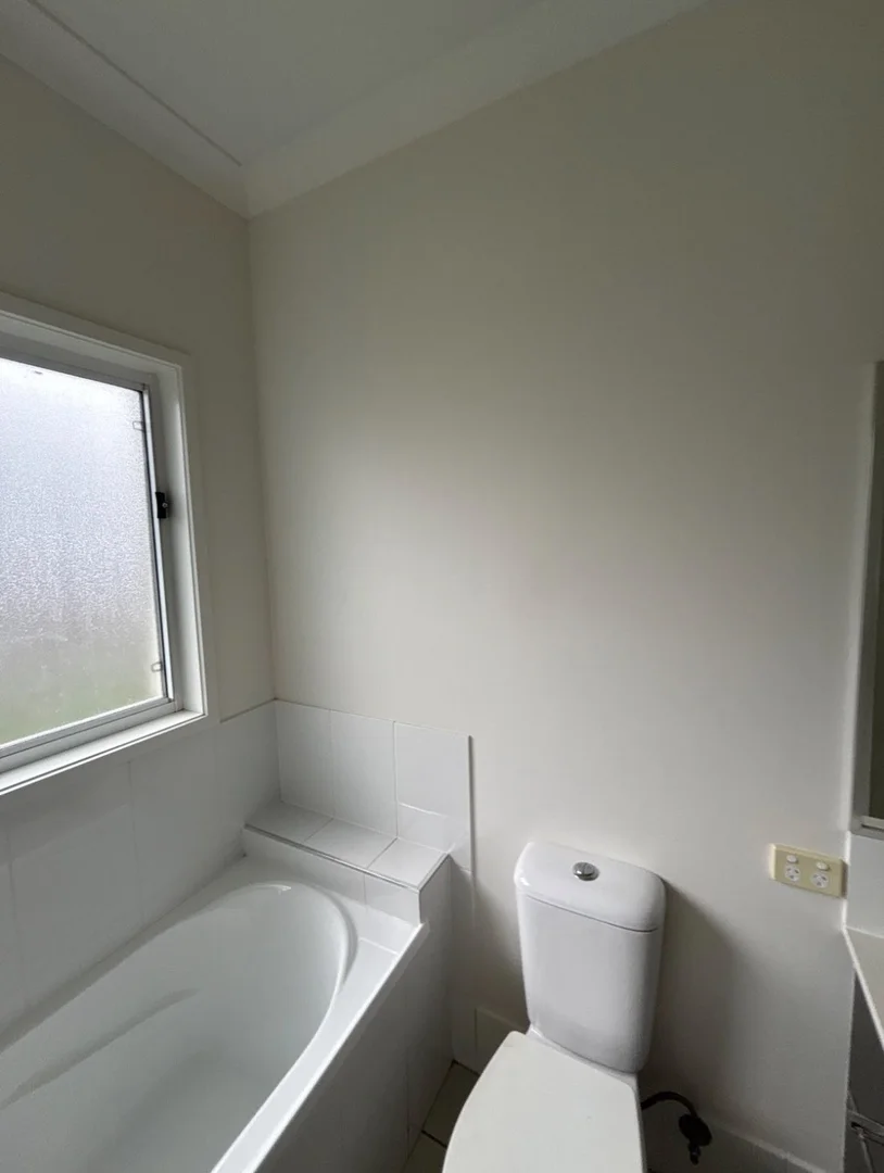 Additional image 8 of 16 Flintwood Street, Rural View QLD 4740