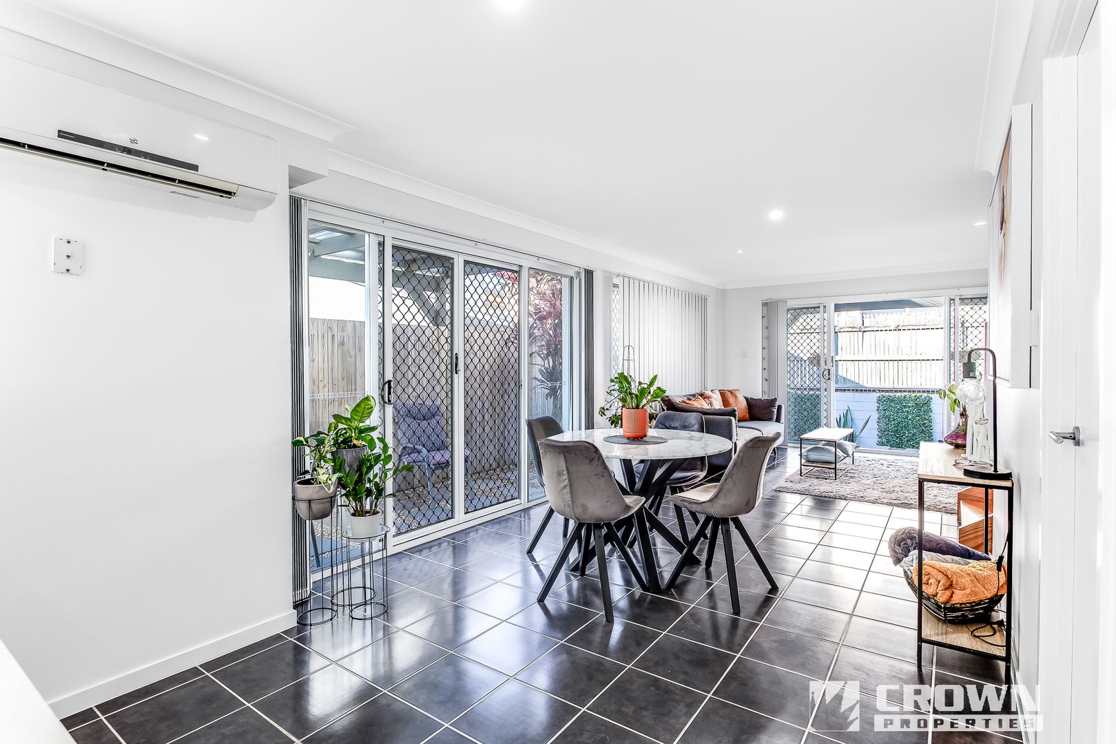 3/19-21 Shields Street, Redcliffe QLD 4020, Image 2