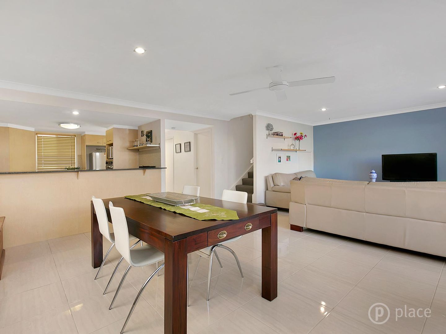 17/47 Newcomen Street, Indooroopilly QLD 4068, Image 2